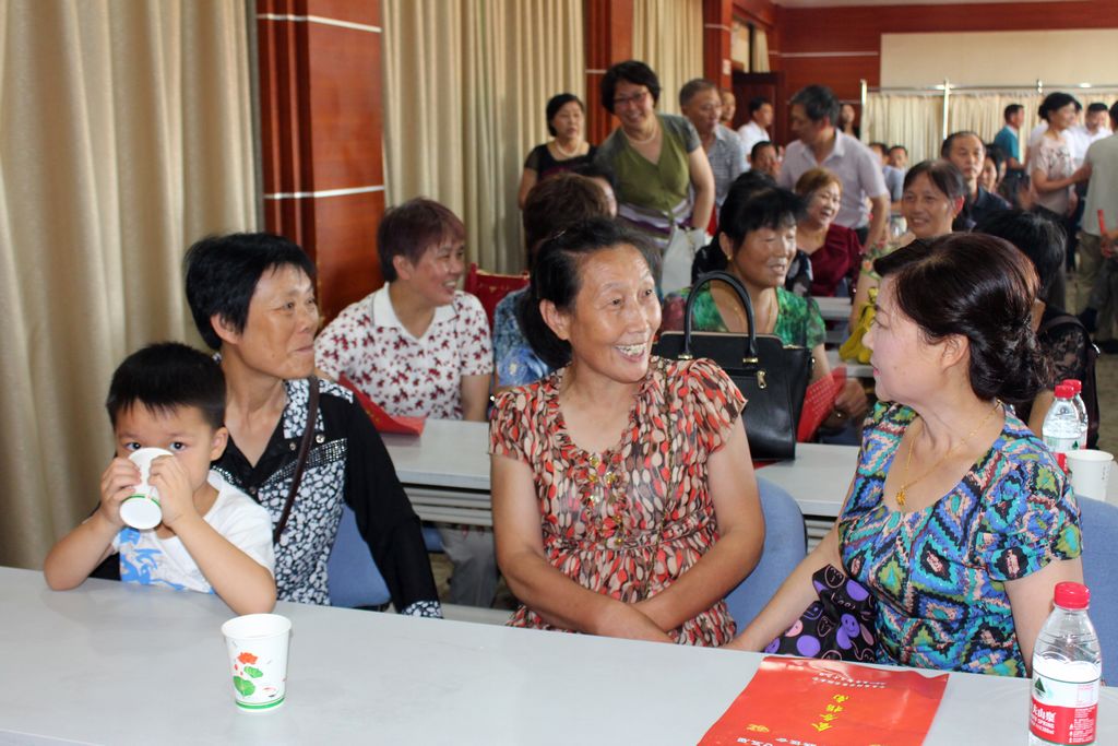 安居高中75屆畢業(yè)生40周年同學聯(lián)誼會全紀錄 (4).JPG