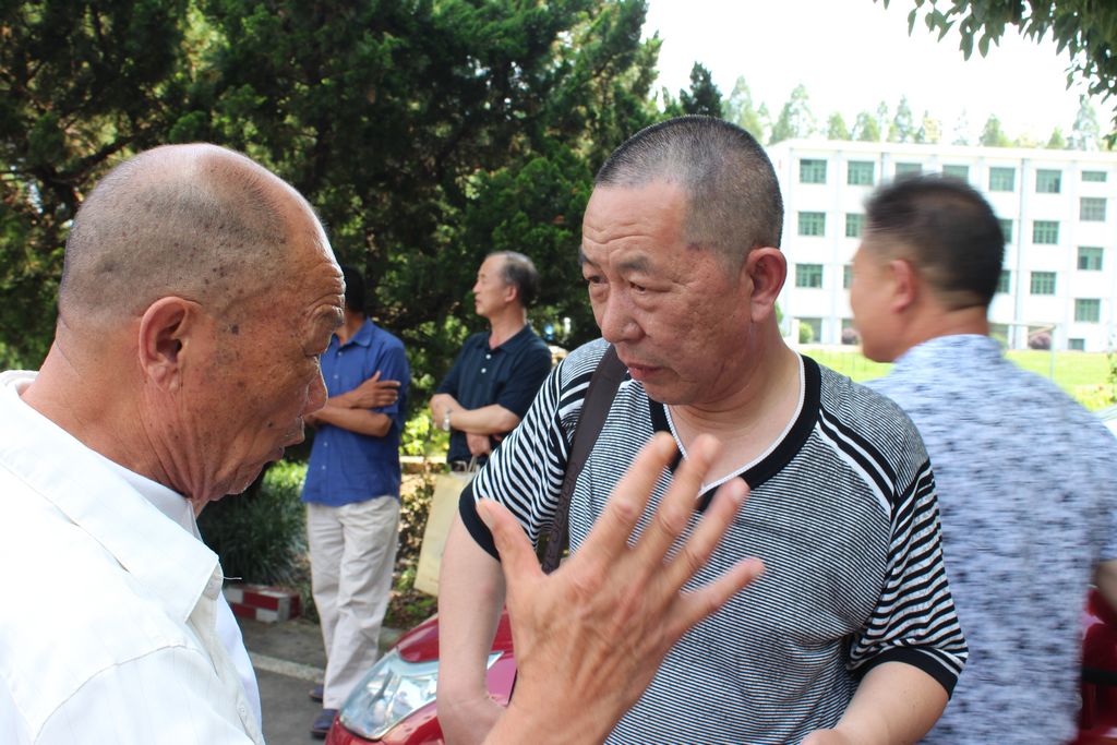 安居高中75屆畢業(yè)生40周年同學聯(lián)誼會全紀錄 (25).JPG